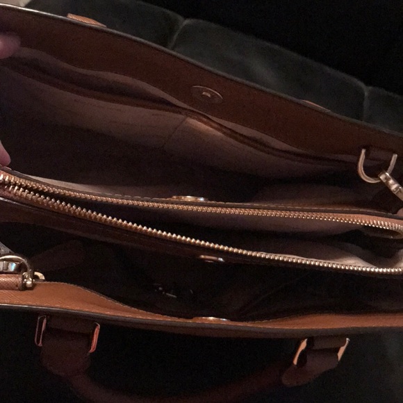 Michael Kors leather purse - Picture 2 of 8